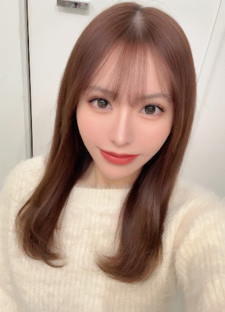 みい